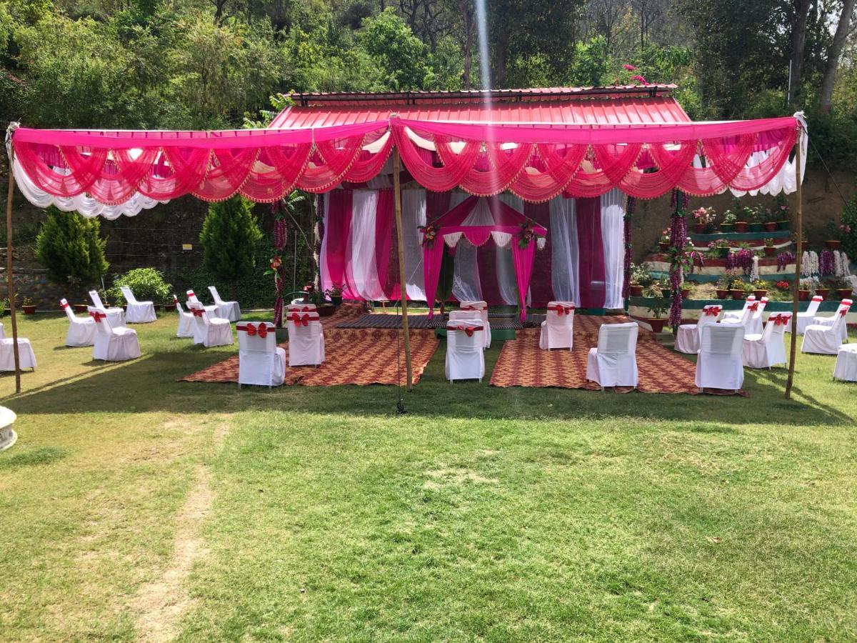 Nakshatra Resort Kunihar ภายนอก รูปภาพ
