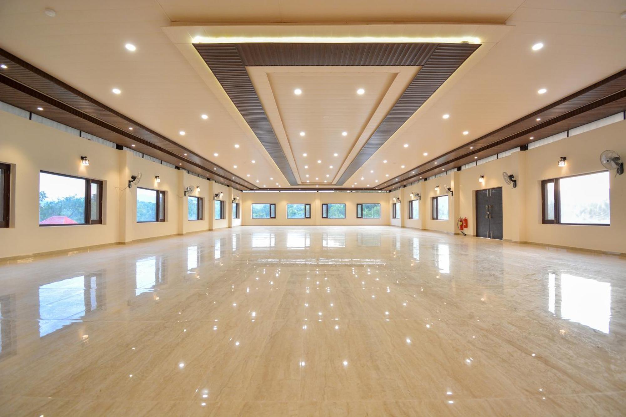 Nakshatra Resort Kunihar ภายนอก รูปภาพ